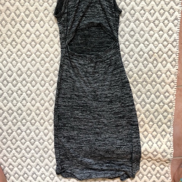 Wilfred grey dress with cut out mid back - Picture 4 of 5